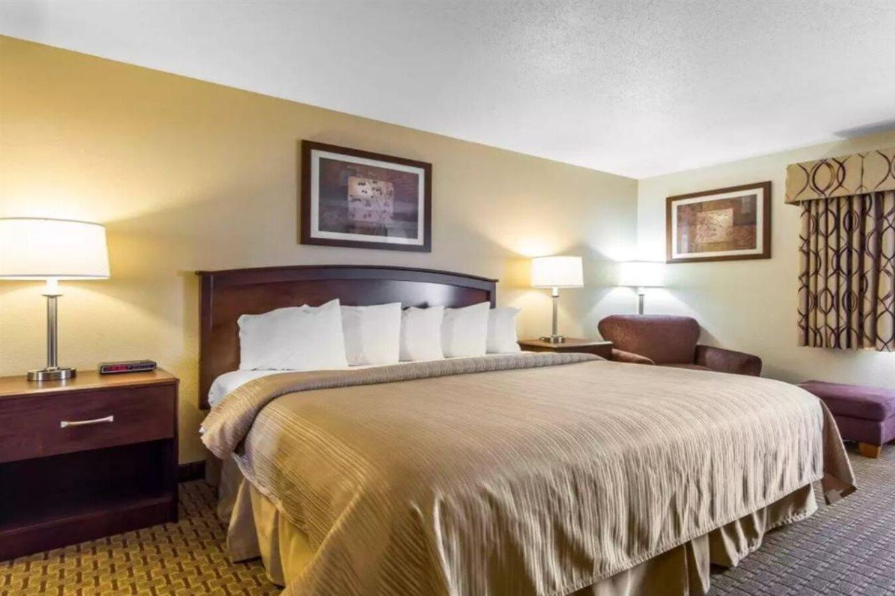 Quality Inn La Crosse Bagian luar foto