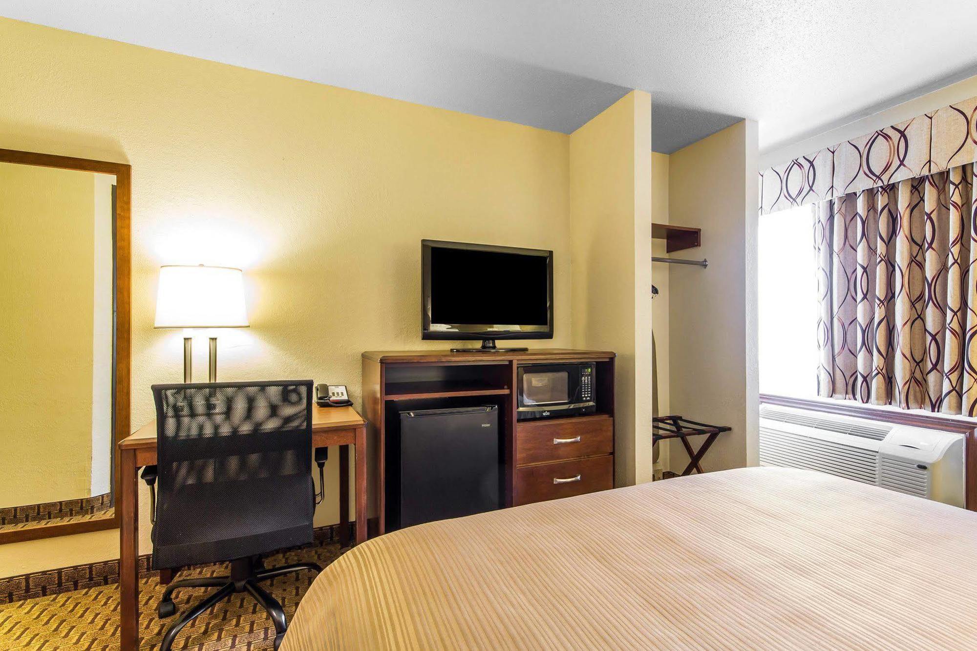 Quality Inn La Crosse Bagian luar foto