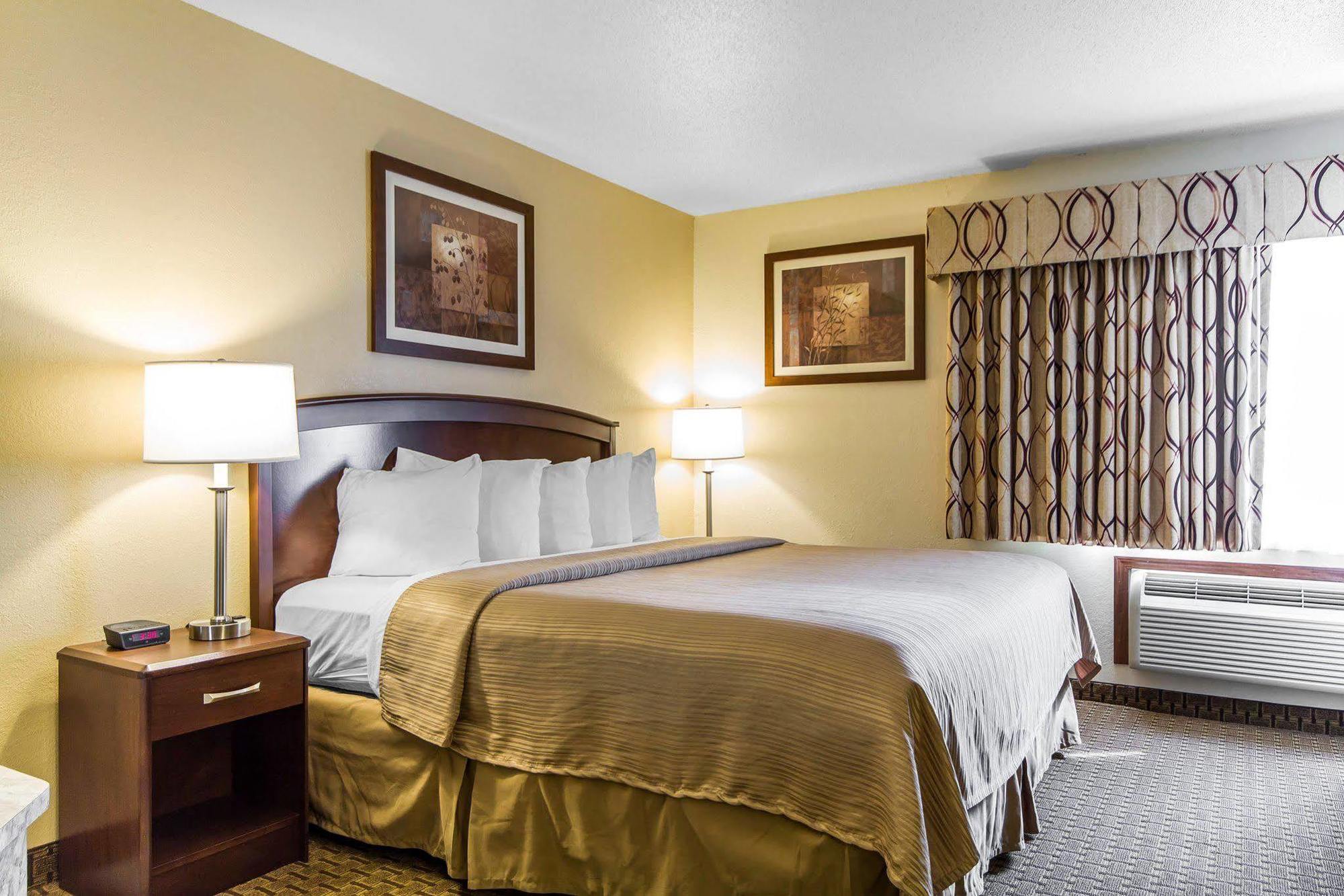 Quality Inn La Crosse Bagian luar foto